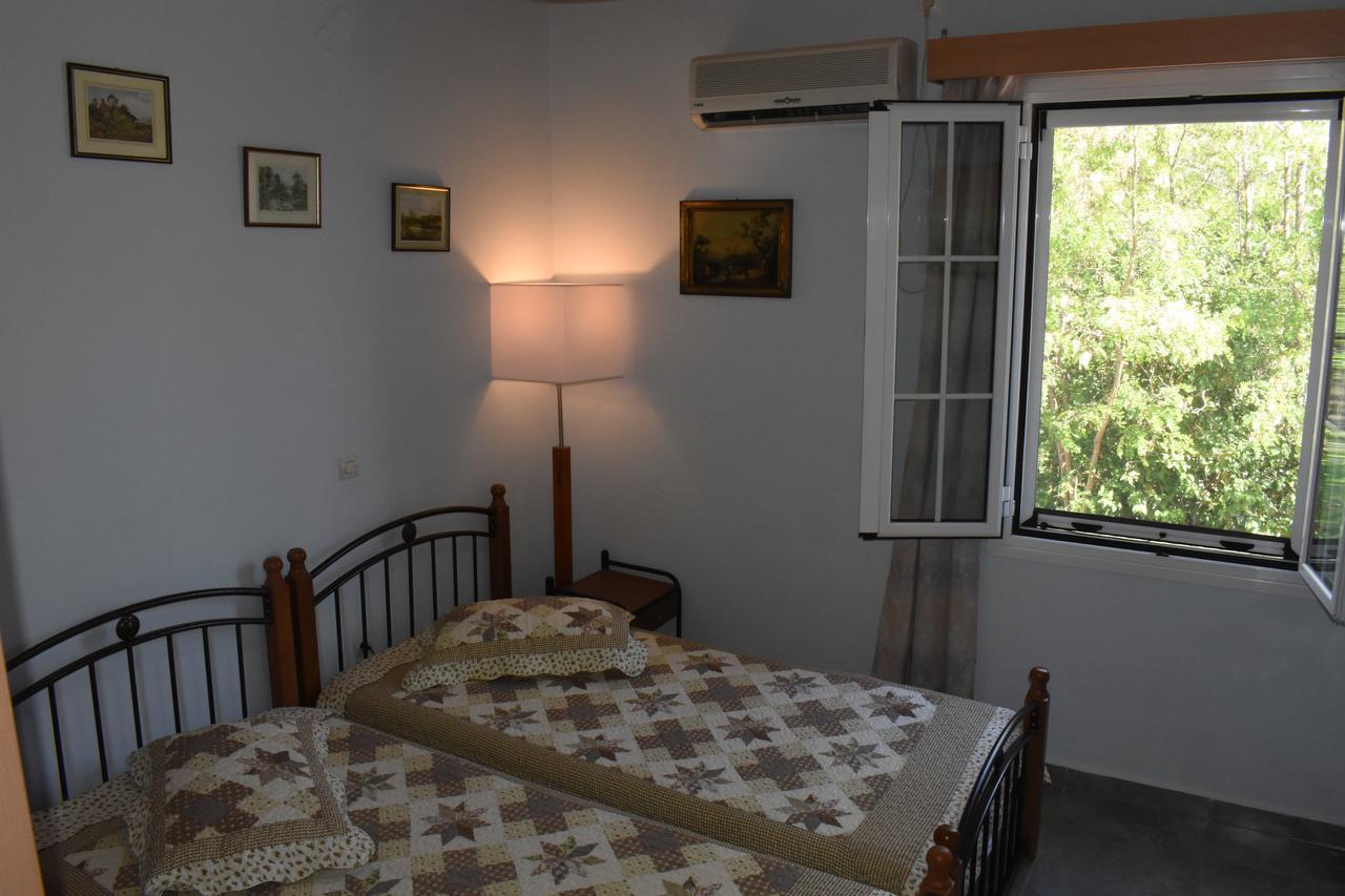 Starvillas Apartments And Studios Agia Efimia Buitenkant foto